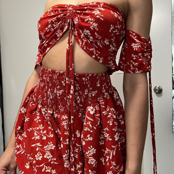 Two piece set